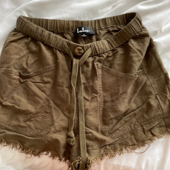 Lulus Shorts - Picture 2 of 2